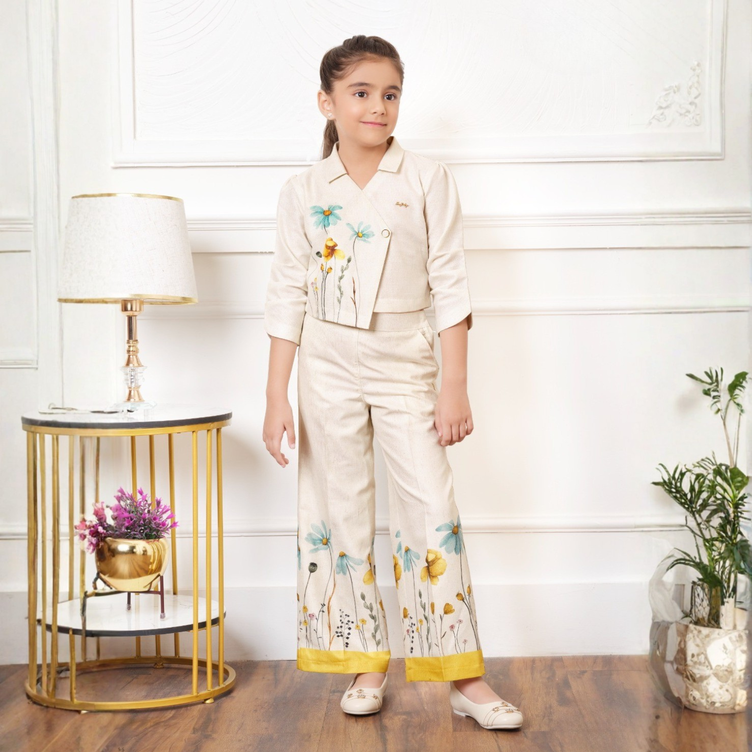 Tiny Baby Girls Beige Co-ord Set with Multicolor Digital Floral Print & Zari Weaving – Elegant Festive Wear (4–12 Years)
