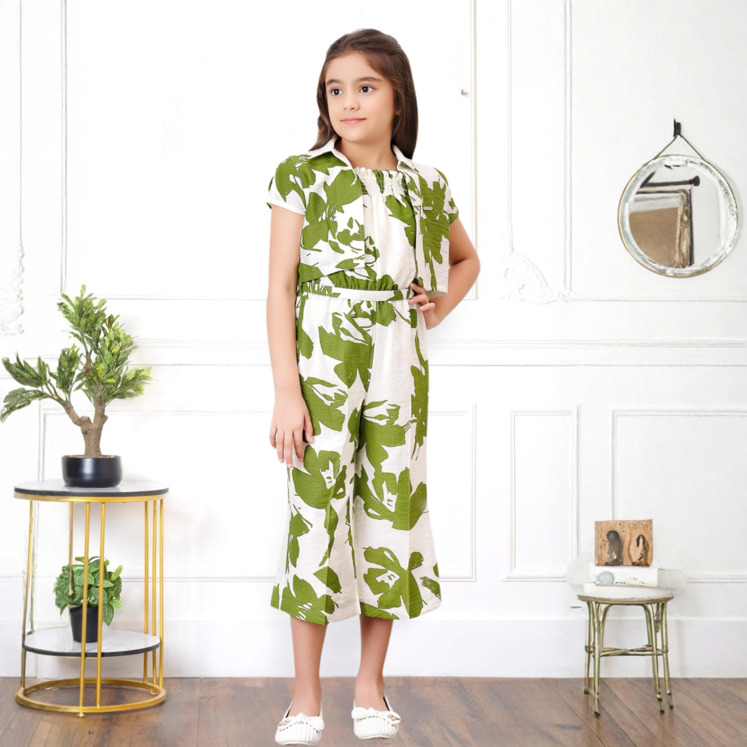 Tiny Baby Girls Green & White Leaf Print Shrug Top with Jumpsuit – Stylish Summer Outfit (4–12 Years)